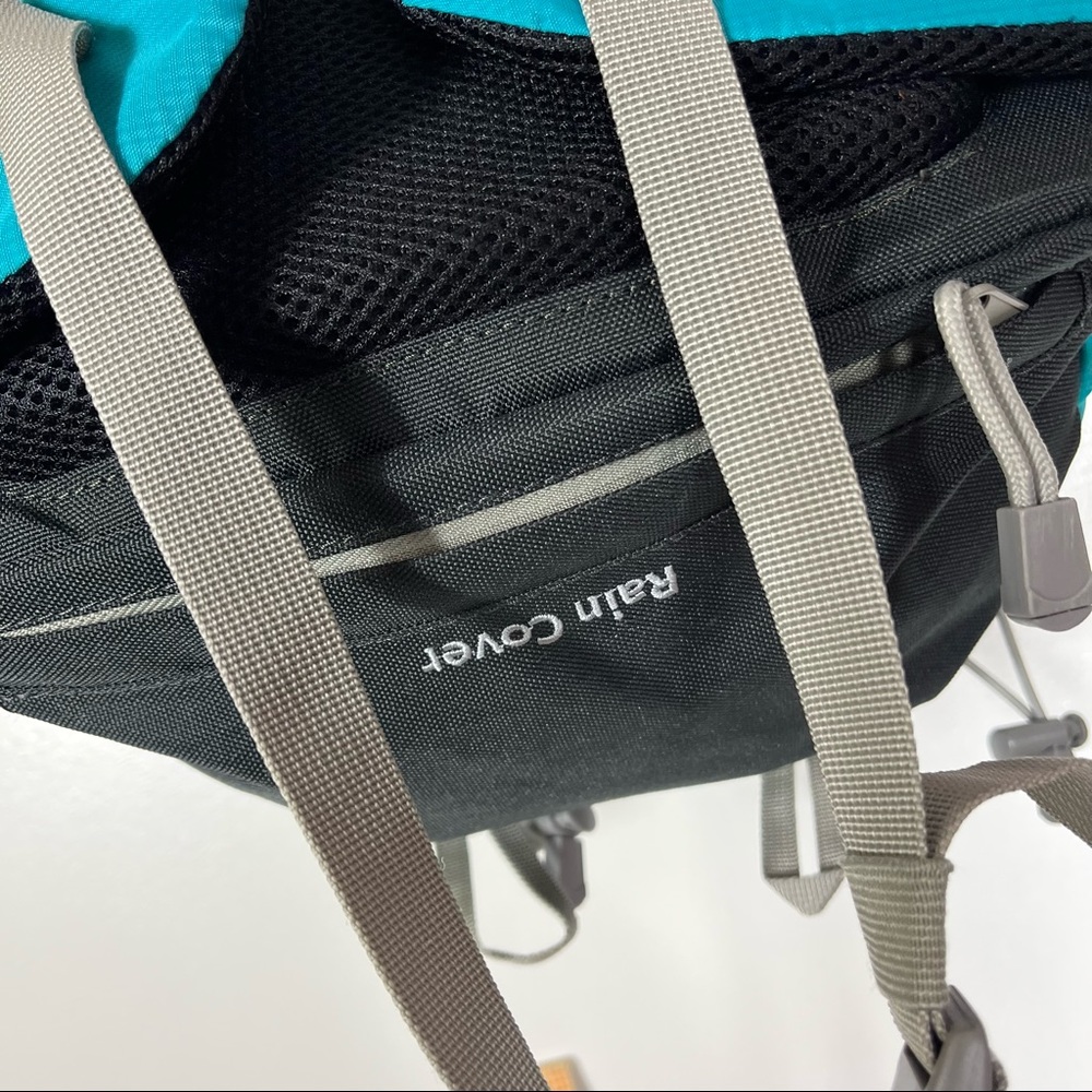 Eddie Bauer Blue Highpoint 30L Backpack - Picture 12 of 14